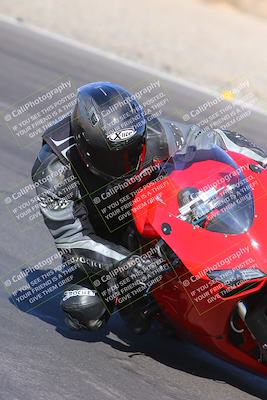 media/Dec-09-2023-SoCal Trackdays (Sat) [[76a8ac2686]]/Turn 3 Inside (1015am)/